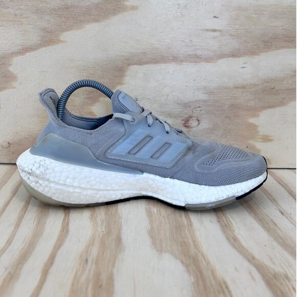 Adidas - Ultra Boost 22 - Sneakers - Gray - Women's - 8 - ART GX5594 - Picture 5 of 9